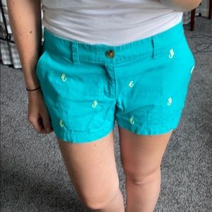 Seahorse embroidered shorts